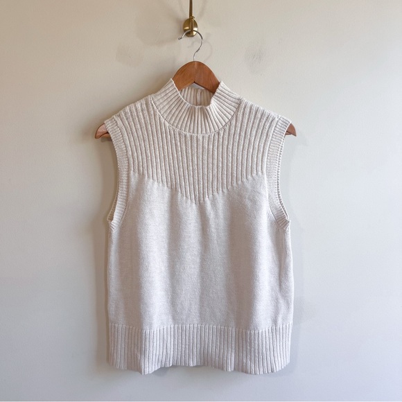 Sanctuary Ribbed Sleeveless Sweater - Picture 1 of 6
